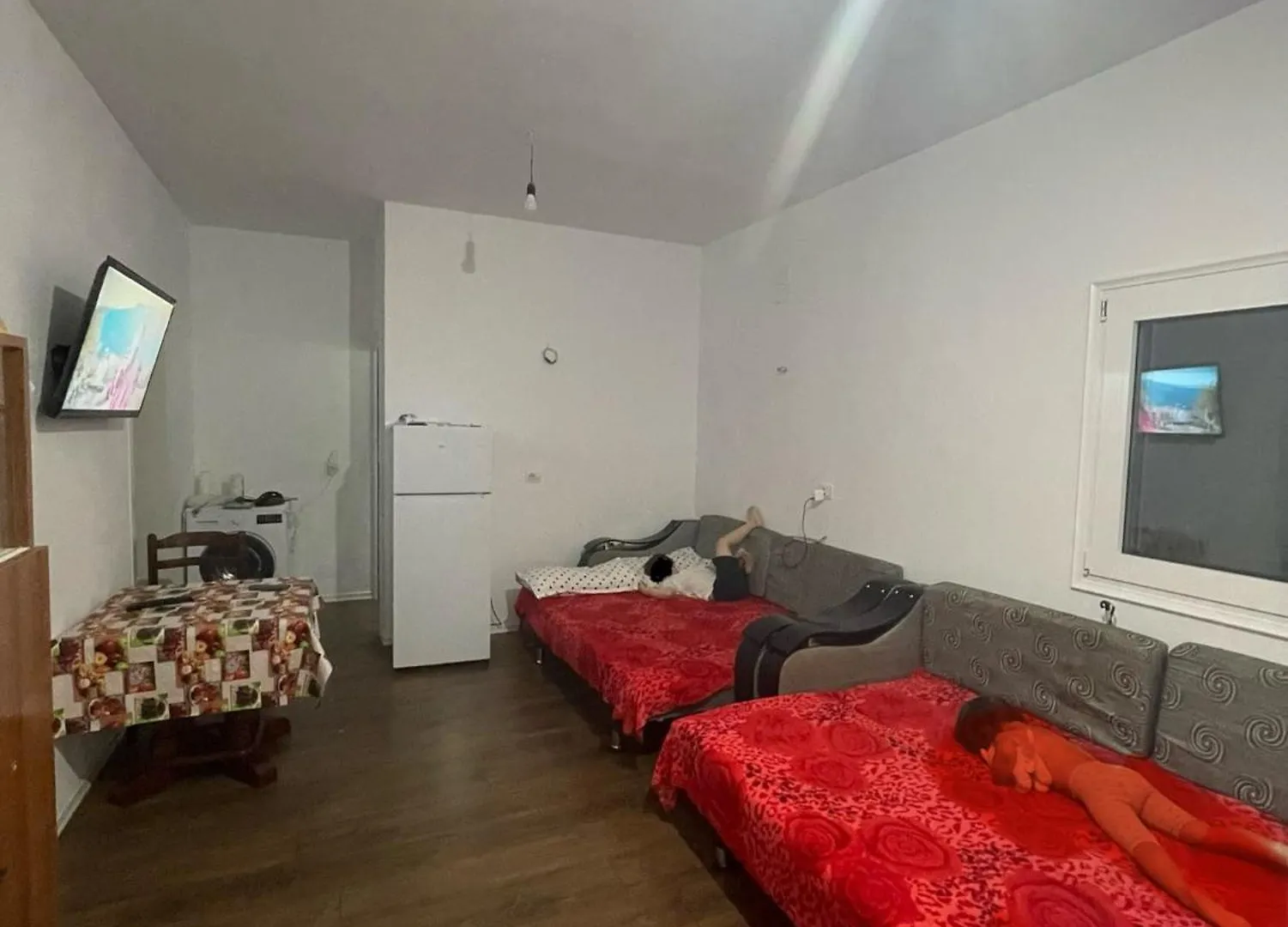 Held-M Apartment Kuqan